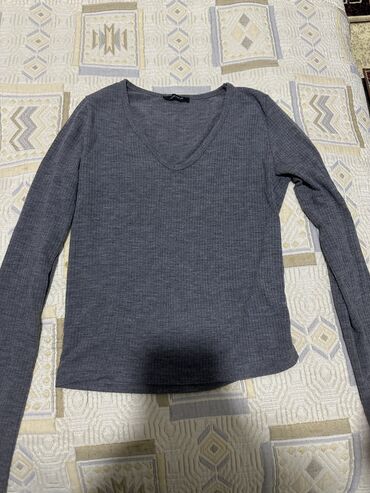 qadin geyimleri 2018: Женский свитер S (EU 36), цвет - Серый