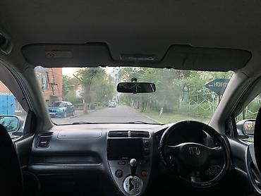 civik: Honda Civic: 2002 г., 1.5 л, Хэтчбэк — 10