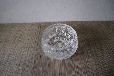 Вазы: Винтажные хрустальные вазы ( нюанс: у каждой скол на горлышке) — 28