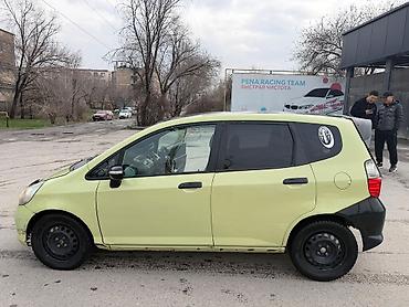 Honda: Honda Fit: 2004 г., 1.5 л, Вариатор, Бензин, Хэтчбэк — 4