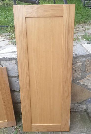 set za popravku parketa: Prodajem 2000 m2 hrastovih vratanca za kuhinje, ormare itd Cena 13€ m2 — 7