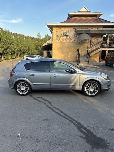 naxcıvan avto: Opel Astra: 1.4 l | 2004 il 216491 km Hetçbek — 8