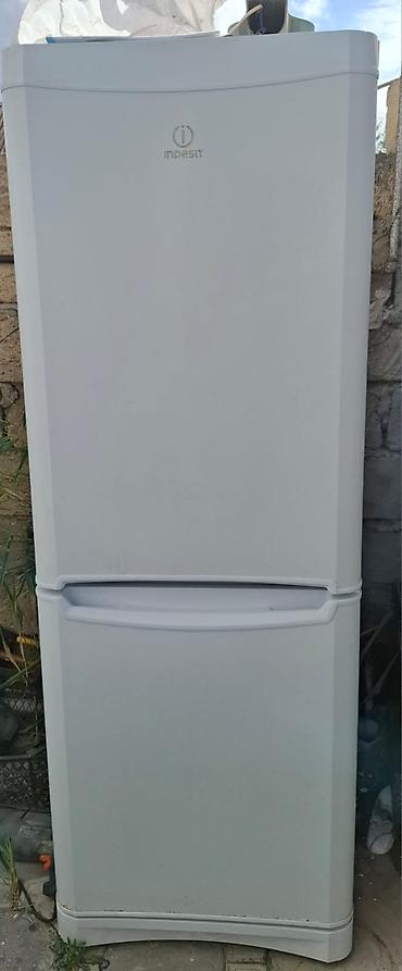İşlənmiş 2 qapılı Indesit Soyuducu Satılır, rəng - Ağ