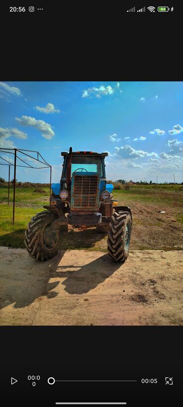 Kommersiya nəqliyyat vasitələri: Traktor Belarus (MTZ) MTZ82, 1980 il, 82 at gücü, motor 2.4 l, İşlənmiş