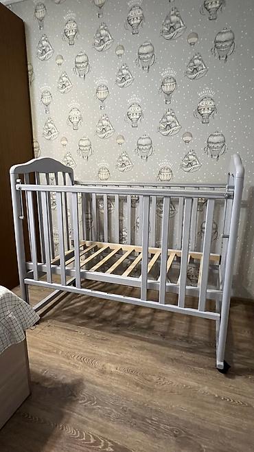 bunk bed: Детская кровать из массива березы. Размер: 120х60 см Цвет — 4