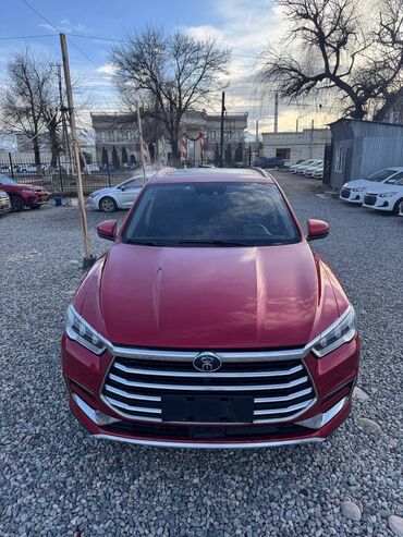 BYD: BYD Song Pro: 2019 г., 1.5 л, Автомат, Бензин, Кроссовер — 2