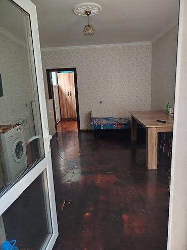 Həyət evləri və villaların satışı: 2 otaqlı, 49 kv. m, Orta təmir — 10