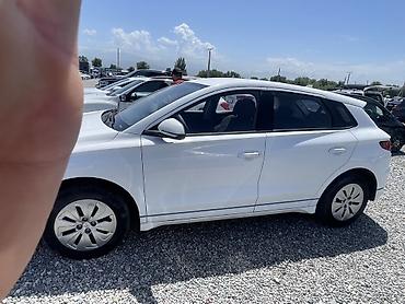 BYD: BYD E2: 2020 г., Автомат, Гибрид, Кроссовер — 2