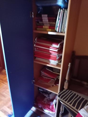 Office Furniture: Klasičan set od punog drveta – radni sto i garderober - Materijal — 2