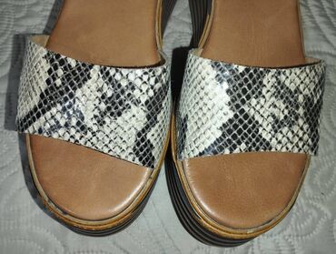 Sandale: Sandale, 39 na lalafo.rs — 3 Sandale: Sandale, 39 — 3