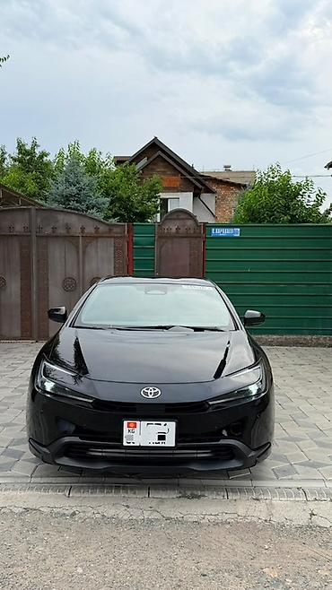 prius 2025: Toyota Prius: 2025 г., 2 л, Автомат, Гибрид, Лифтбек — 1
