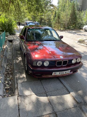 автомобиль бмв: BMW 5 series: 1991 г., 2 л, Механика, Бензин, Седан