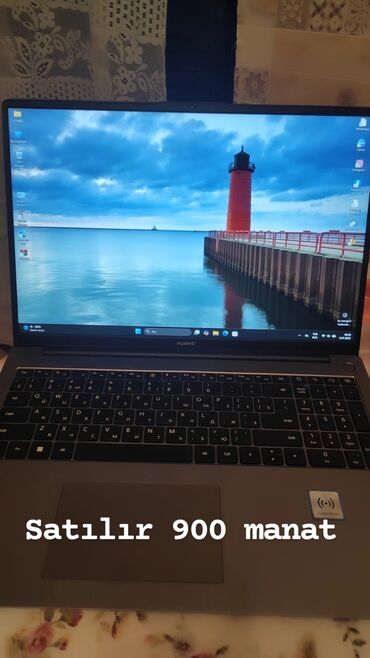 Apple MacBook: Intel Core i9, 8 GB, 14 "