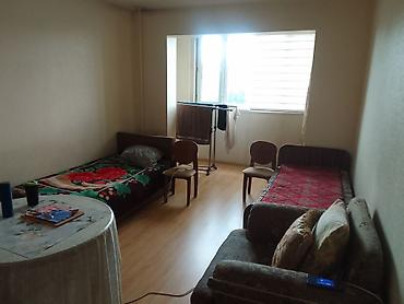 1 bedroom: 1 большой зал 3 кровати 2 свободные для 2 пацанов Ищу двух — 3