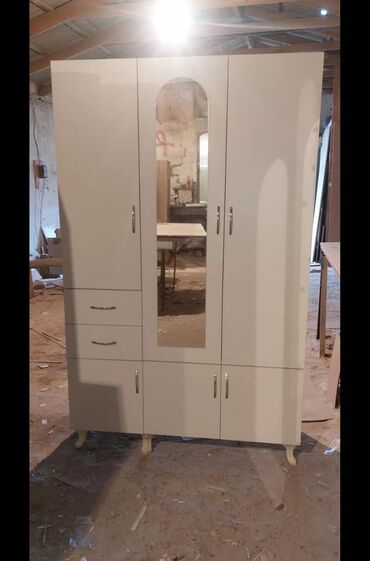 Dolablar: Yeni, Açılan, 3 qapılı Düz dolab, Qarderob, paltar dolabı, Azərbaycan -da lalafo.az — 10 Dolablar: Yeni, Açılan, 3 qapılı Düz dolab, Qarderob, paltar dolabı, Azərbaycan — 10