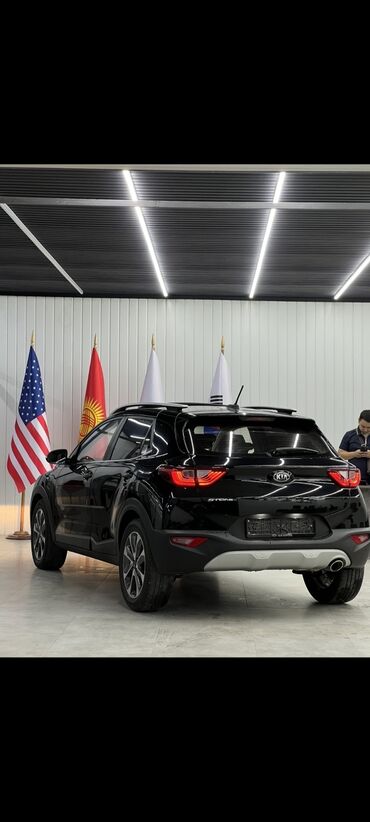 Kia: Kia Stonic: 2018 г., 1.6 л, Автомат, Дизель, Кроссовер