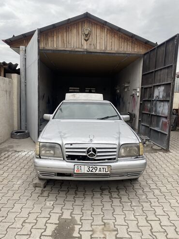 мерседес 1993: Mercedes-Benz : 1993 г., 3 л, Автомат, Дизель, Седан