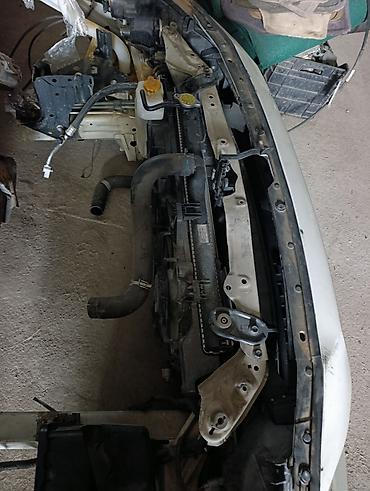 outback: Бампер Subaru, Б/у, Оригинал — 1