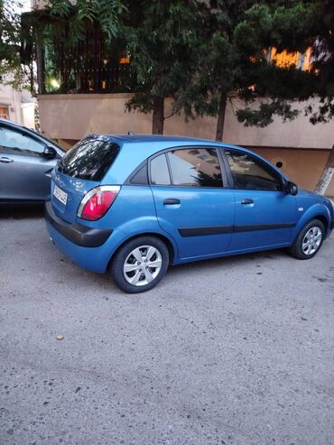 авто запчасти на форд мондео: Kia Rio: 1.6 l | 2009 il Hetçbek