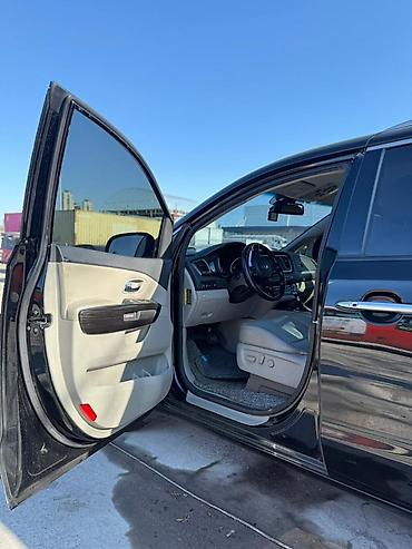 Kia: Kia Carnival: 2019 г., Минивэн — 5