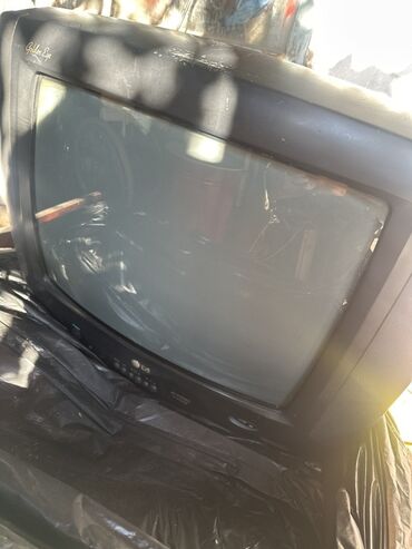 ноутбук ленова: Телевизор LG с кинескопом (CRT), серия Golden Отдам бесплатно at lalafo.kg ноутбук ленова: Телевизор LG с кинескопом (CRT), серия Golden Отдам бесплатно