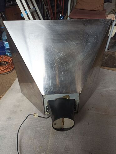 ukrasni kupus u saksiji: Prohromski aspirator kupasti, jačine 250 W,sa dve sijalice, dimenzije