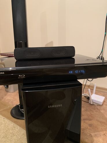 акустические системы dabs audio мощные: Домашний кинотеатр от Samsung У одной из больших колонок и у