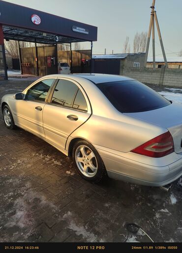 Mercedes-Benz: Mercedes-Benz C-Class: 2001 г., 2 л, Автомат, Бензин, Седан