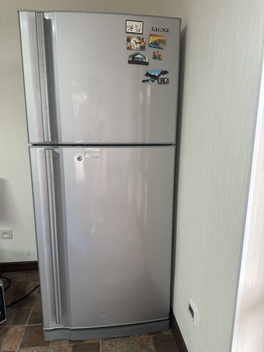 халадилник буву: Холодильник Hitachi, Б/у, Двухкамерный, No frost