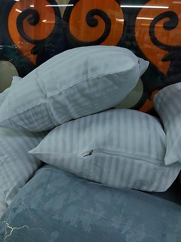 Текстиль: Декоративная подушка с наволочкой на молнии - Форма: квадрат - — 2