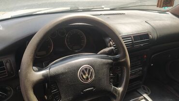 Volkswagen: Volkswagen Passat: 1.9 l | 2002 il Sedan — 9