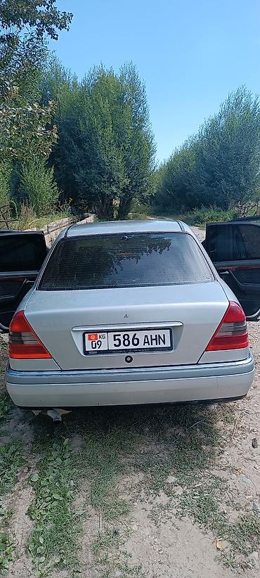мата секыл: Mercedes-Benz C-Class: 1993 г., 1.8 л, Кол менен иштөөчү, Бензин, Седан — 9