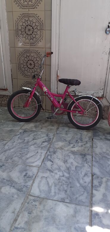 16 liq velosiped qiymeti: Двухколесные Детский велосипед Adidas, 16", Самовывоз