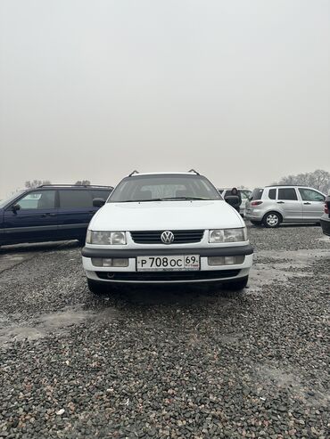 Volkswagen: Volkswagen Passat: 1995 г., 2 л, Автомат, Бензин, Универсал