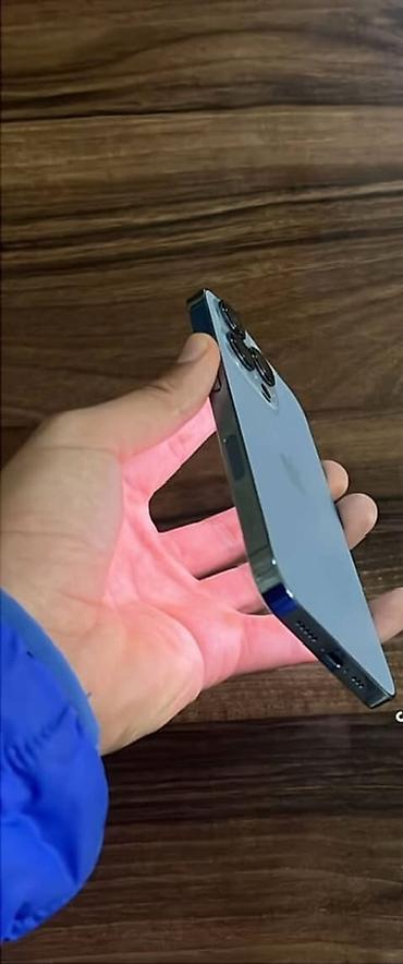 iphone 11 elde: IPhone 13 Pro, 128 GB, Mavi, Simsiz şarj — 1