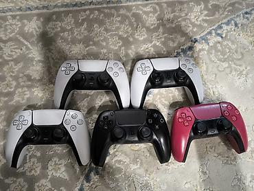Продаю геймпады для PlayStation5 есть в трех разных
