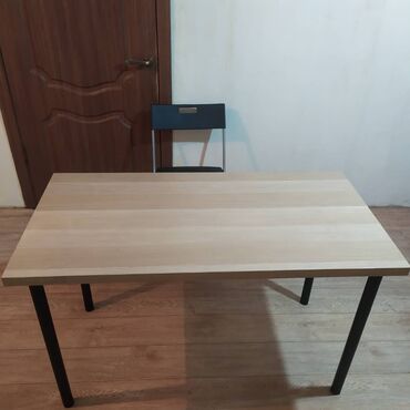 офисные стол: Конок бөлмөсү үчүн үстөл жана отургуч