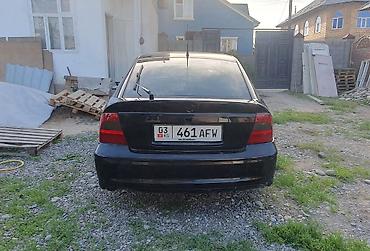 bud e9: Opel Vectra: 2002 г., 1.8 л, Механика, Бензин, Лифтбек — 6