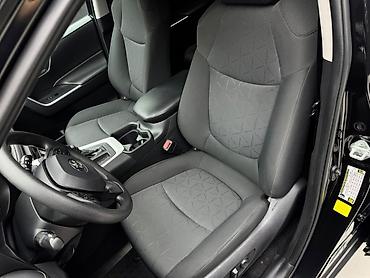 mitsubishi lancer evolution 2005: Toyota RAV4: 2021 г., 2.5 л, Автомат, Бензин, Кроссовер — 10