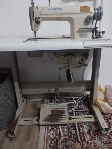 швейный машина продаю: Швейная машина Jack, Полуавтомат