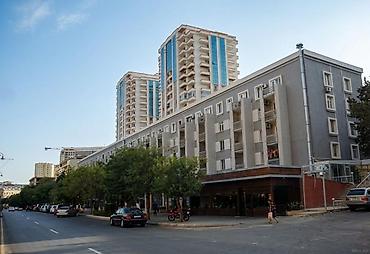 yasma: Bakı, Yasamal, 2 otaqlı, Köhnə tikili, m. Elmlər Akademiyası, 55 kv. m — 1