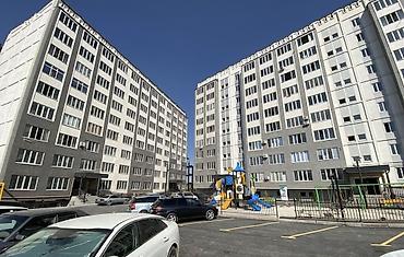 Продажа квартир: 2 комнаты, 92 м², Кок-Жар ж/м 107 серия, 2 этаж, ПСО (под самоотделку) — 2