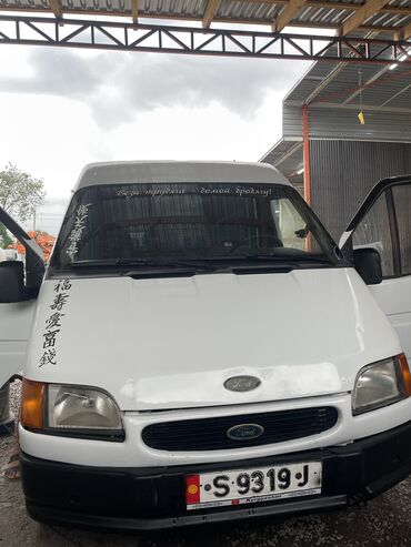 транзит грузовой: Ford Transit: 1992 г., 2.5 л, Механика, Дизель, Бус