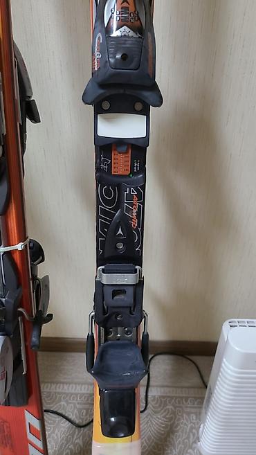 Лыжи: Atomic, Универсальные, С креплениями — 3