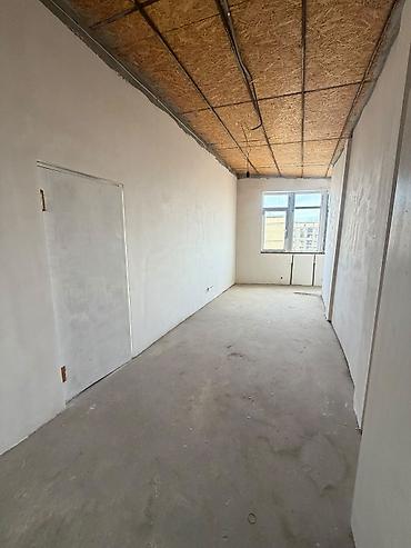 продаю гараж ош: 3 комнаты, 130 м², Элитка, 10 этаж, ПСО (под самоотделку) — 2