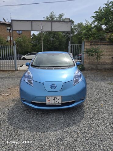 ниссан лиаф: Nissan Leaf: 2011 г., 3 л, Автомат, Электромобиль, Кроссовер