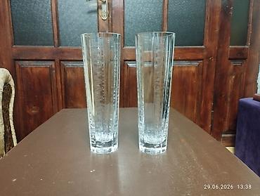 Güldanlar hündürlüyü 22 sm - cütü 15 manat