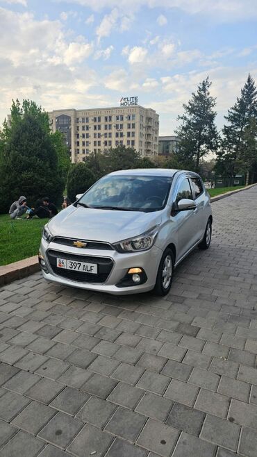 авто в бишкеке: Chevrolet Spark: 2016 г., 1 л, Вариатор, Бензин, Хэтчбэк