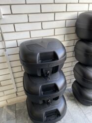 Ostali motocikli i skuteri: Veci kofer sa kljucem - 3000 Rsd Manji kofer sa kljucem - 2500 — 12