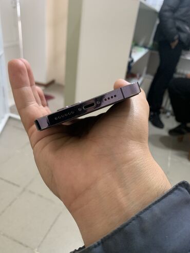 Apple iPhone: IPhone 14 Pro Max, Б/у, 256 ГБ, Deep Purple, Защитное стекло, 90 % — 6